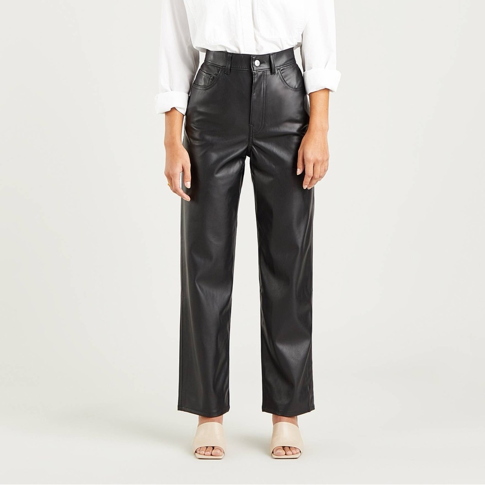 Levi's NEVER WORN FAUX LEATHER RIBCAGE STRAIGHT JEANS